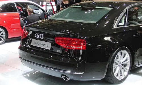 Audi A8 4.2 FSI quattro #7