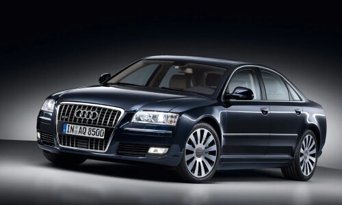 Audi A8 6.0 #3