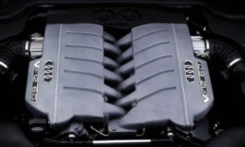 Audi A8 6.0 #4
