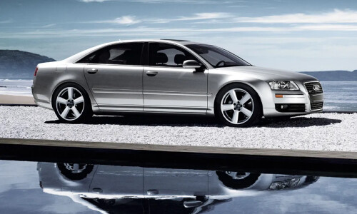 Audi A8 6.0 #6
