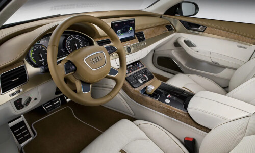 Audi A8 hybrid #2