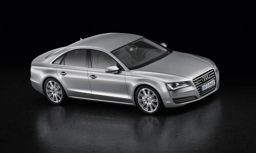 Audi A8 hybrid #8