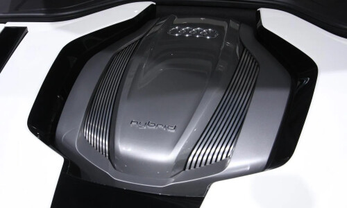 Audi A8 hybrid #16