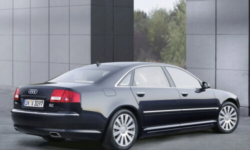 Audi A8 L #6