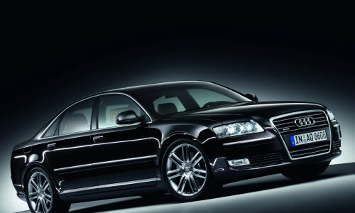 Audi A8 W12 #3