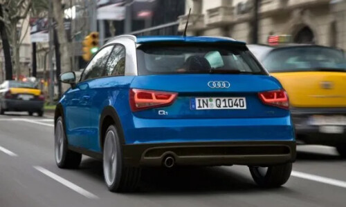 Audi Q1 #9
