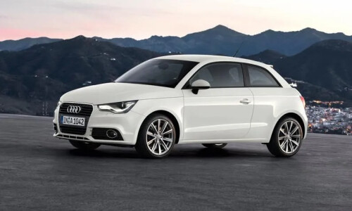 Audi Q1 #10