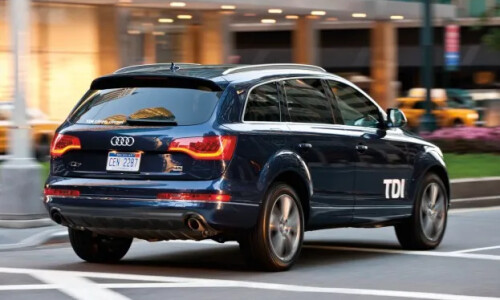 Audi Q4 #4