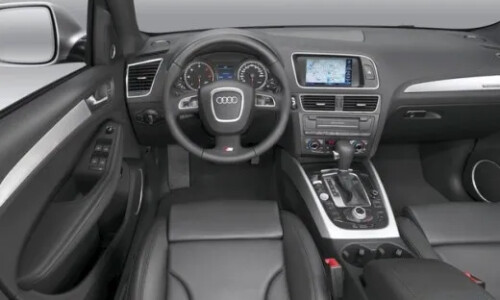 Audi Q5 2.0 TDI quattro #1
