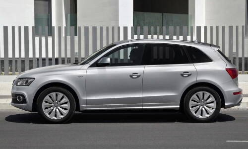 Audi Q5 Hybrid quattro #10