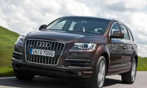 Audi Q7 4.2 FSI quattro #8