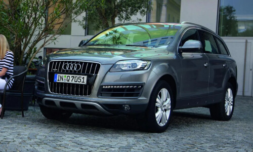 Audi Q7 4.2 TDI #4
