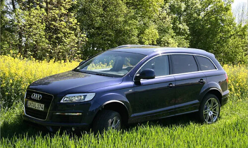 Audi Q7 4.2 TDI #8