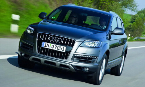 Audi Q7 4.2 TDI #13