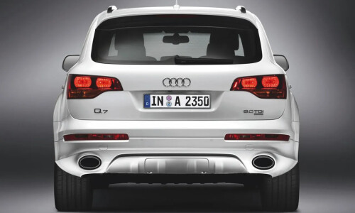 Audi Q7 V12 TDI quattro #5