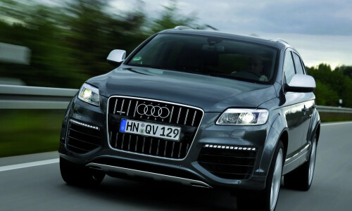 Audi Q7 V12 TDI quattro #9
