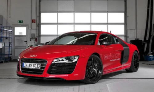 Audi R8 e-tron #3