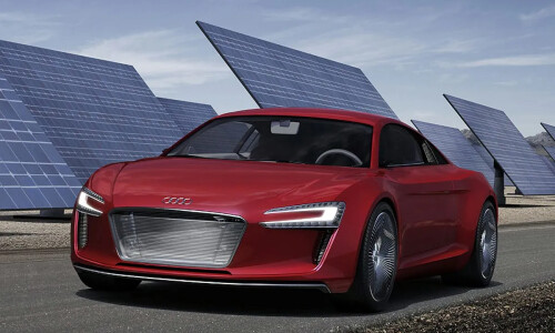 Audi R8 e-tron #10