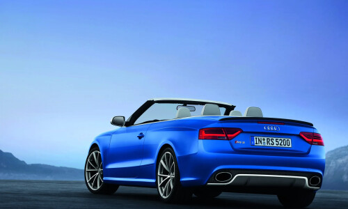 Audi RS5 Cabrio #1