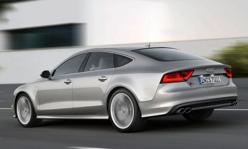 Audi S7 Sportback #12