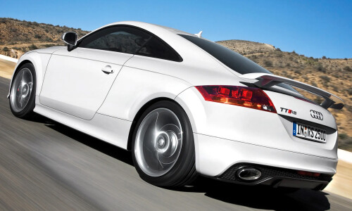 Audi TT RS #10