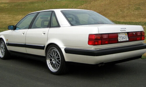 Audi V8 #13