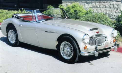 Austin-Healey BJ8 #5