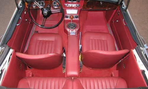 Austin-Healey BJ8 #8