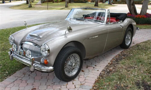 Austin-Healey BJ8 #11