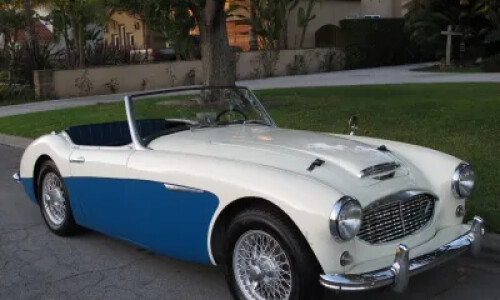 Austin-Healey BT7 #12