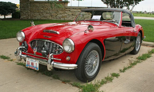 Austin-Healey BT7 #14
