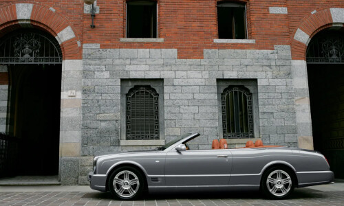 Bentley Azure #9