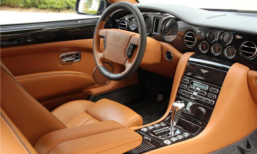 Bentley Brooklands #9