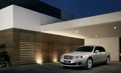 Bentley Continental Flying Spur #14