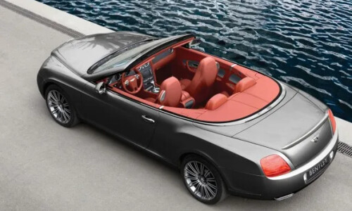 Bentley Continental GTC #12