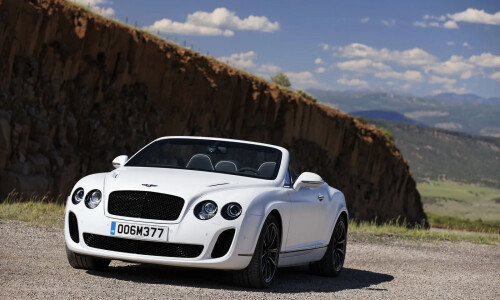 Bentley Continental Supersports Convertible Cabrio #15