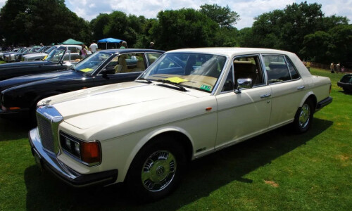 Bentley Eight #10
