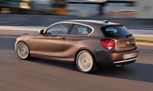 BMW 114i #12