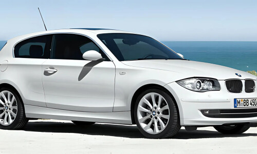BMW 120i #6