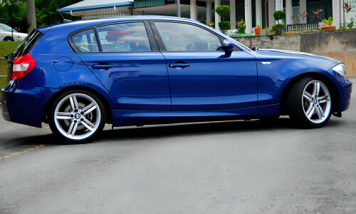 BMW 130i #5