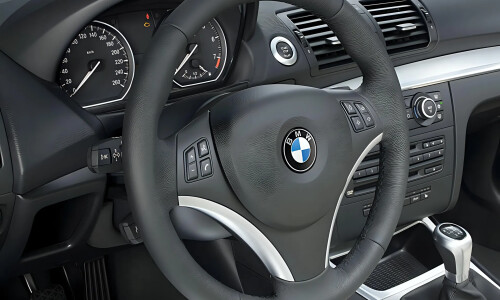 BMW 130i #7