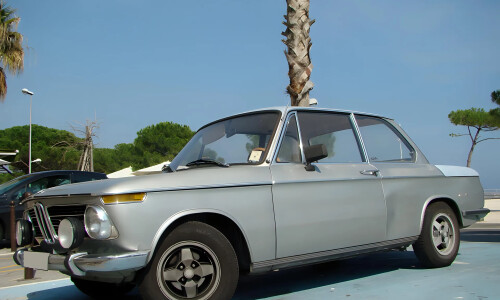 BMW 1600TI #7