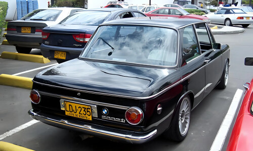 BMW 2002ti #10