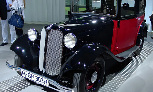 BMW 303 #10