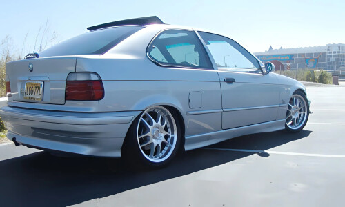 BMW 318 #8