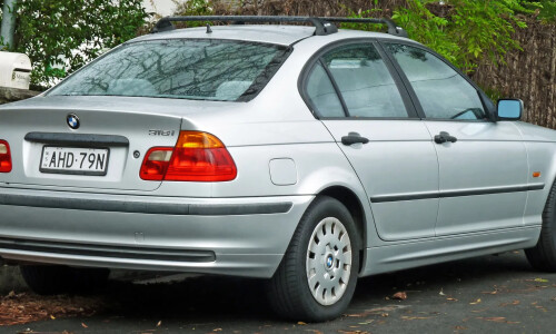 BMW 318 #13