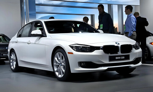BMW 320i #6