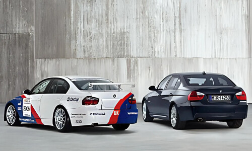 BMW 320Si #8