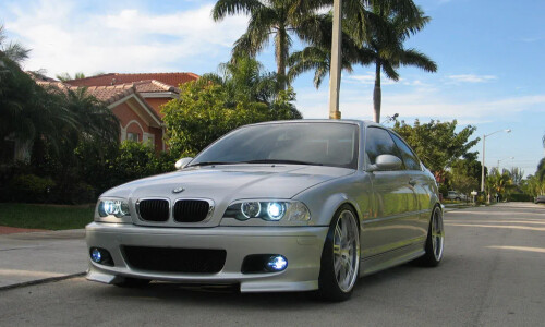 BMW 325i #4