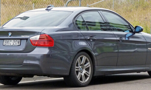 BMW 325i #6